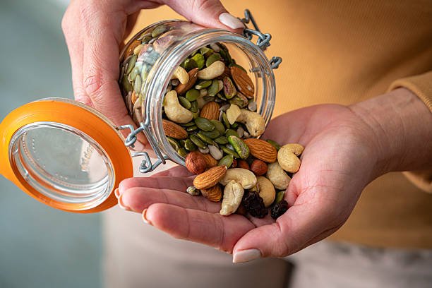 almond nut almond nut